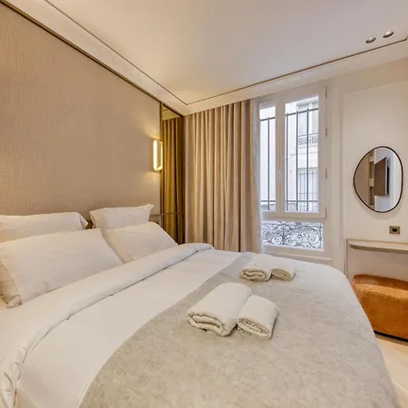 Apartment Prestige L 3ch L 2sdb L Clim L Louvre Paris